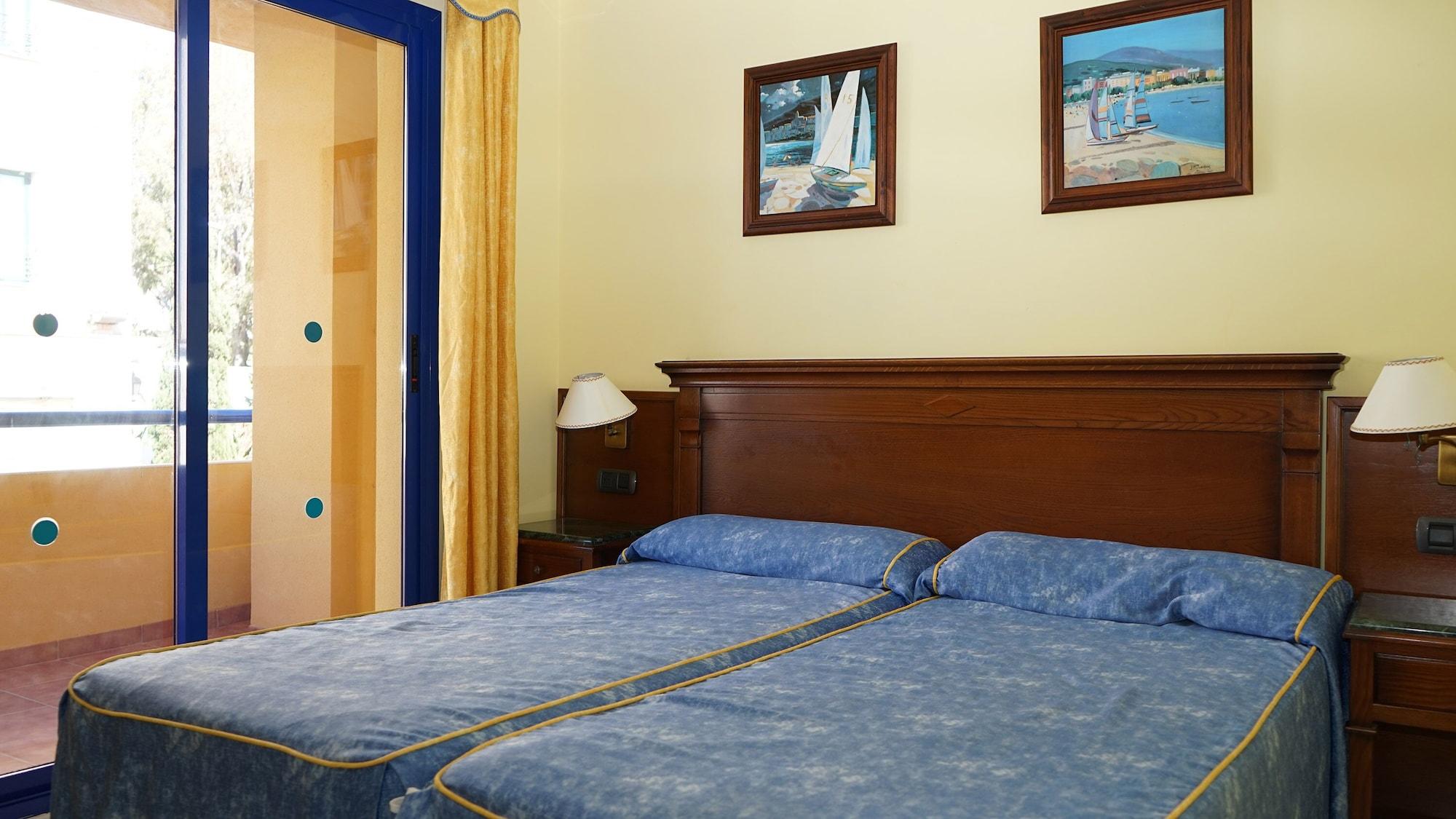 בנאלמדנה Hotel Vistamar מראה חיצוני תמונה