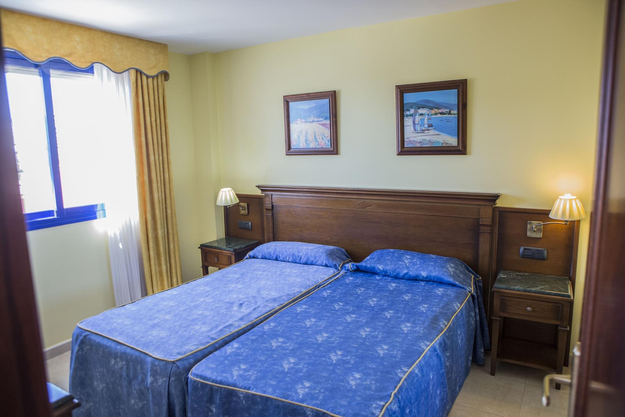 בנאלמדנה Hotel Vistamar מראה חיצוני תמונה