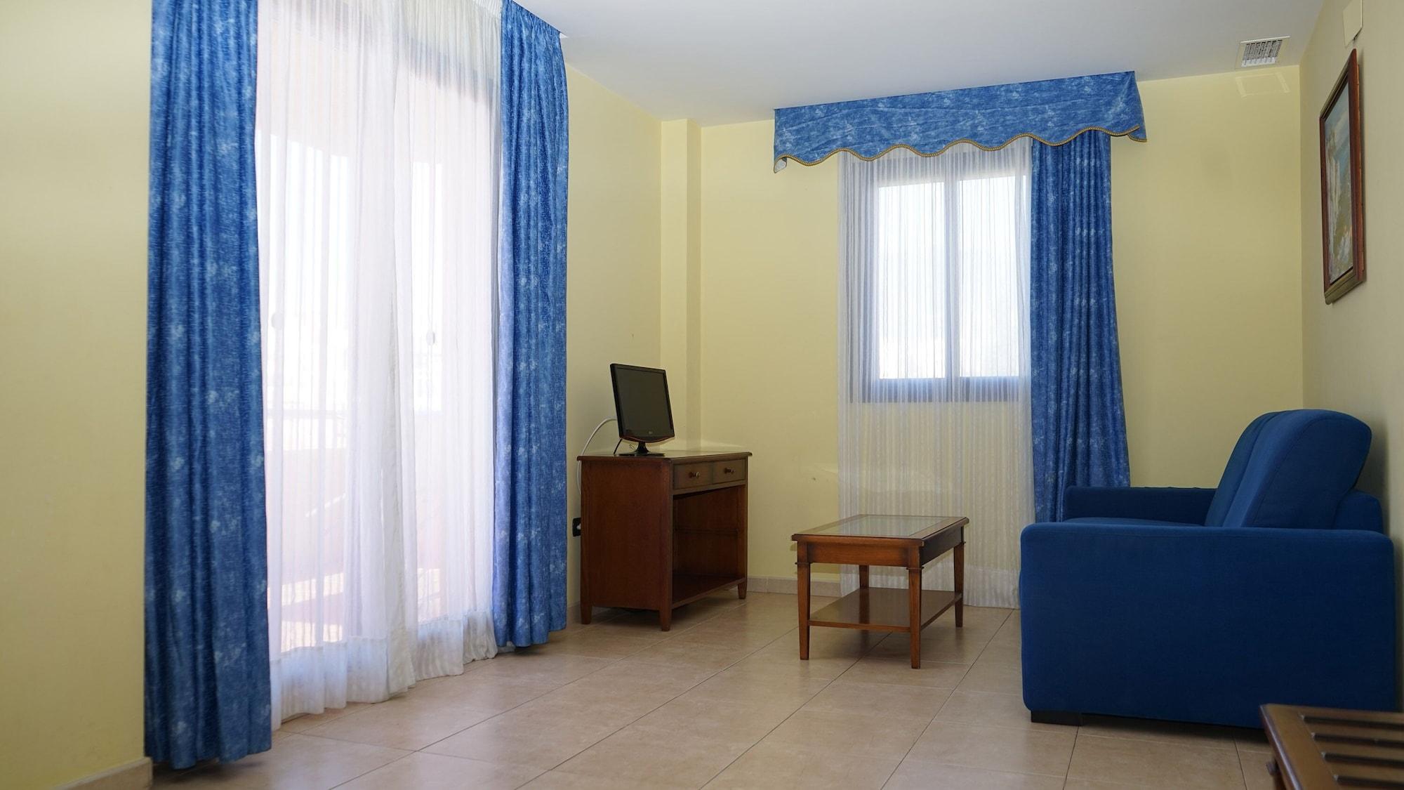 בנאלמדנה Hotel Vistamar מראה חיצוני תמונה