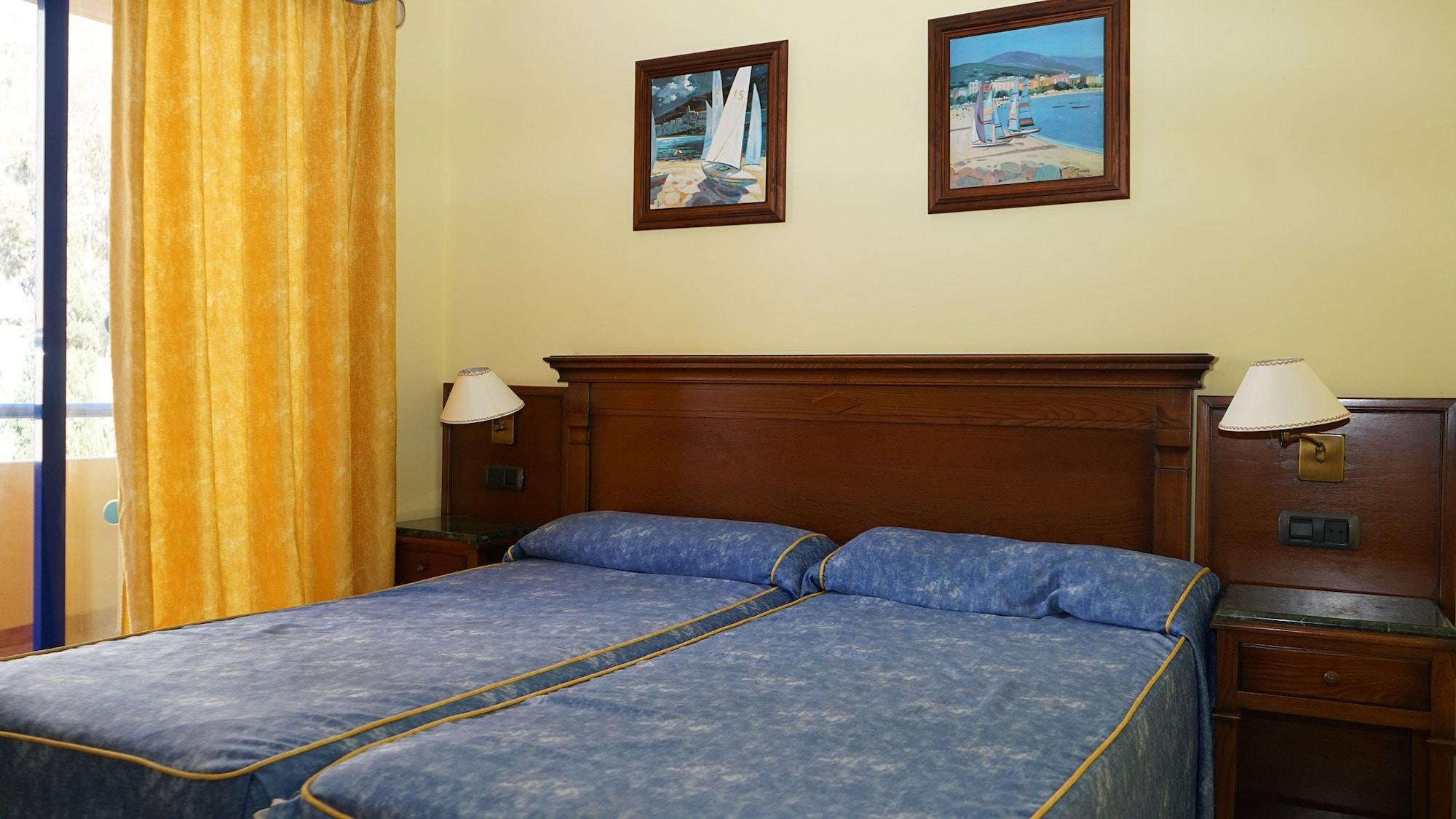 בנאלמדנה Hotel Vistamar מראה חיצוני תמונה