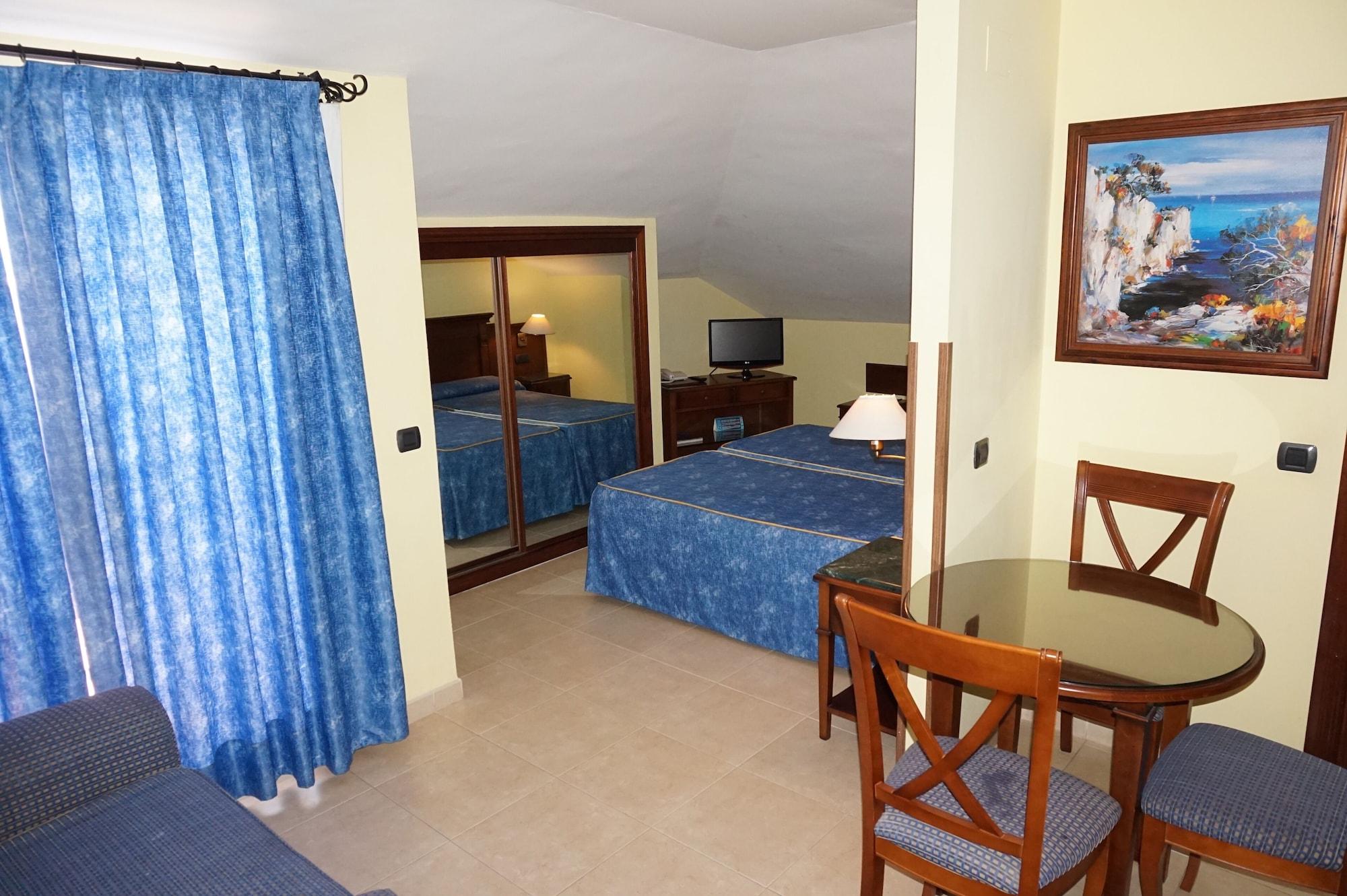 בנאלמדנה Hotel Vistamar מראה חיצוני תמונה