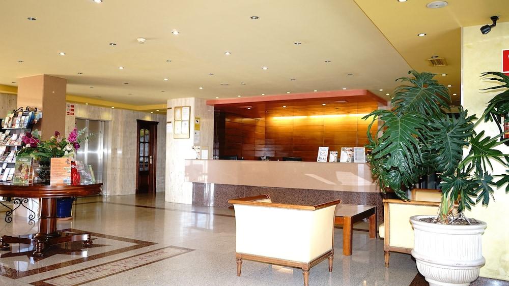 בנאלמדנה Hotel Vistamar מראה חיצוני תמונה