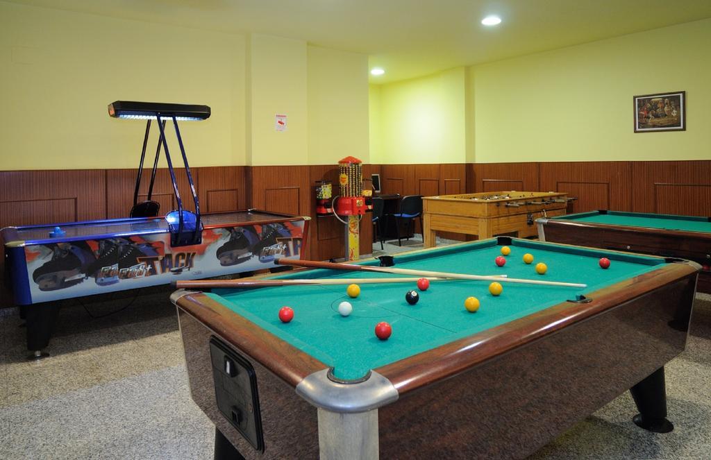 בנאלמדנה Hotel Vistamar מראה חיצוני תמונה